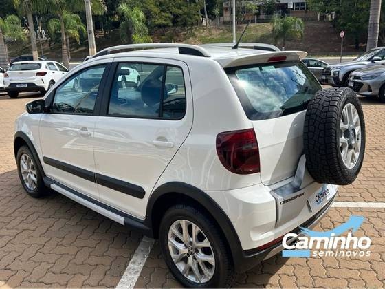 VOLKSWAGEN CROSSFOX 1.6 MI FLEX 8V 4P MANUAL VOLKSWAGEN CROSSFOX 1.6 MI FLEX 8V 4P MANUAL